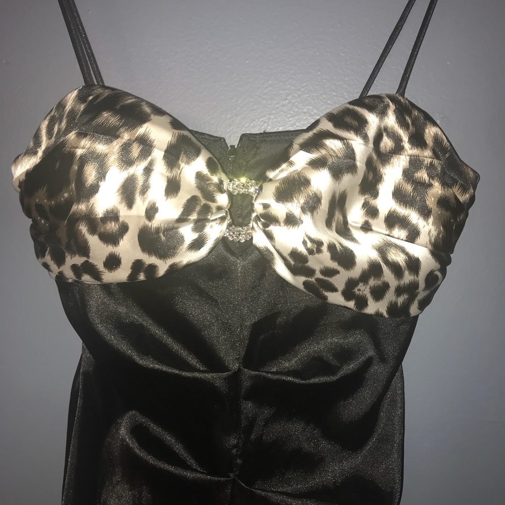 Leopard print ruched dress